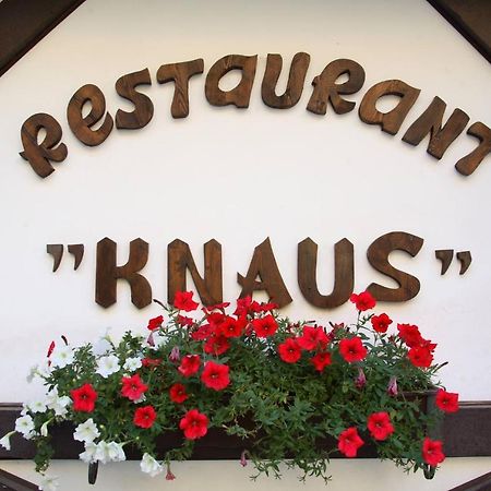 Knaus Apartments Chernivtsi Ngoại thất bức ảnh