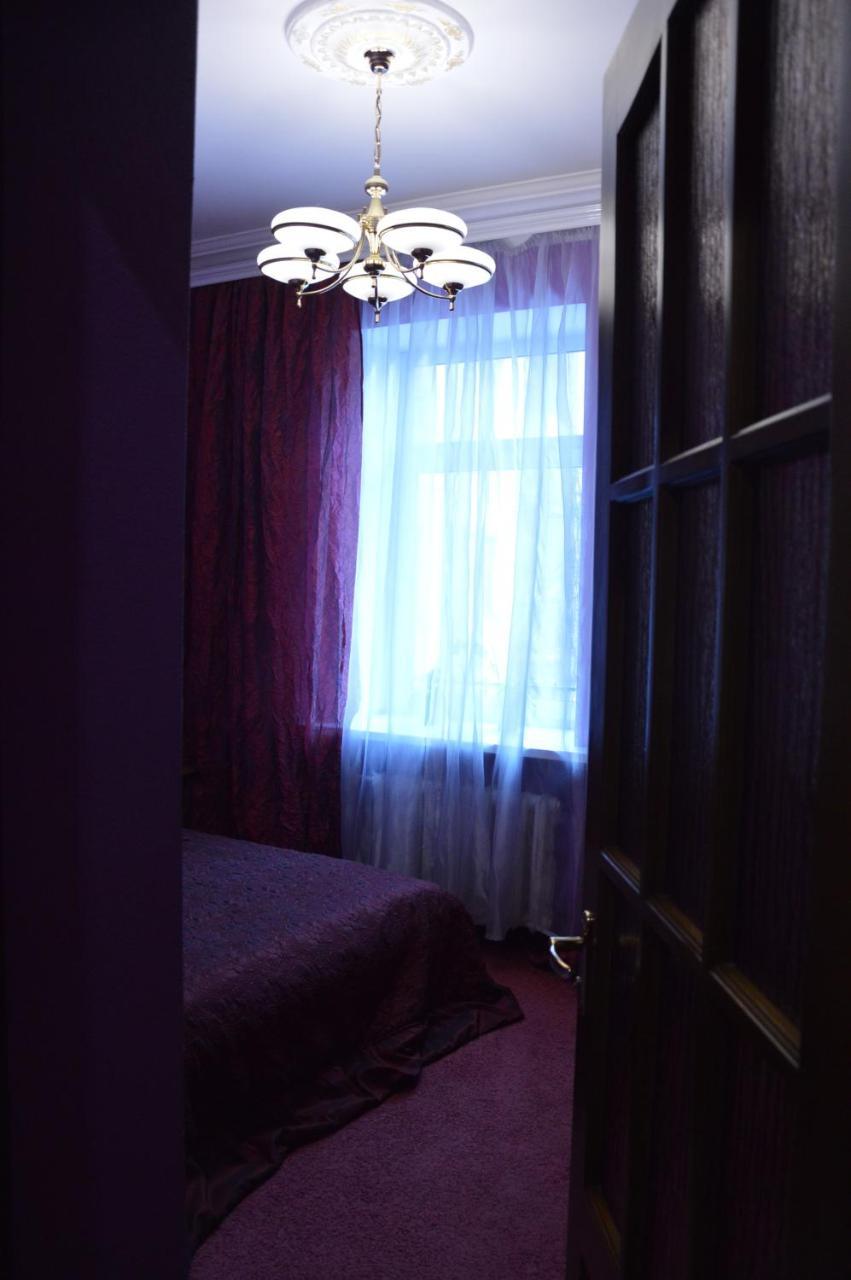 Knaus Apartments Chernivtsi Ngoại thất bức ảnh